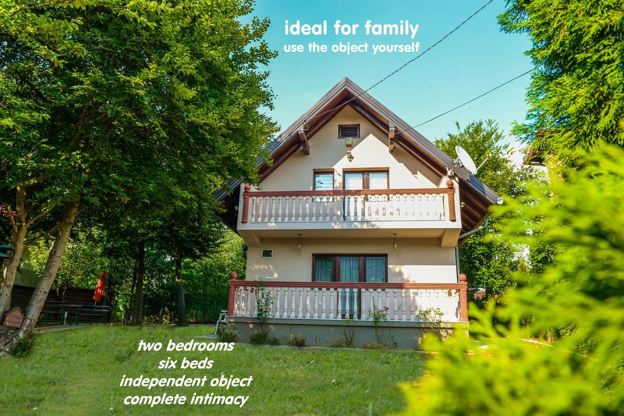Holiday home Zelena Oaza *